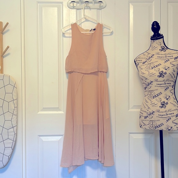 Elegant Midi Chiffon Dress - Picture 1 of 4